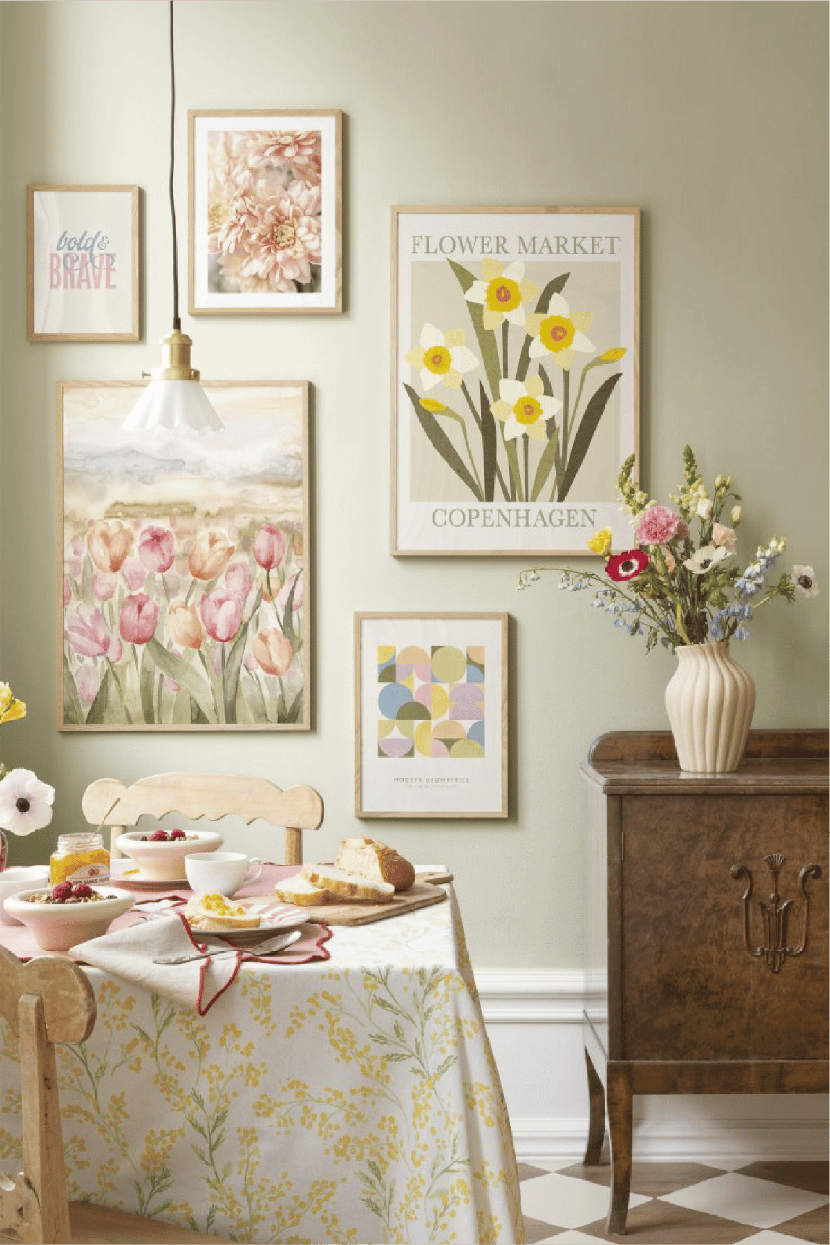 5 Parça Çiçek Temalı Ahşap Çerçeve Görünümlü Tablo Seti