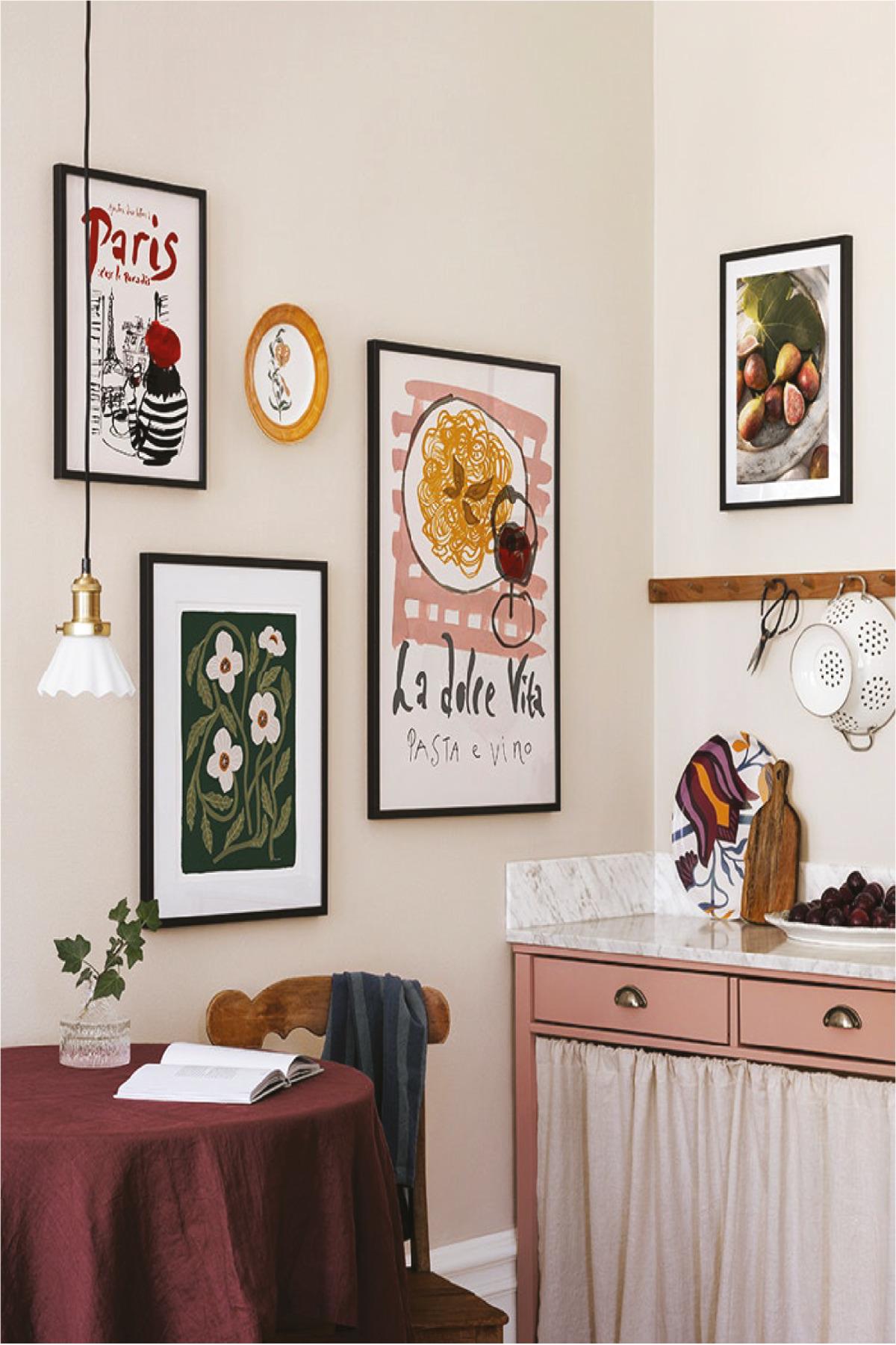 4 Parça La Doler Vita Soyut Modern Sanat (SİYAH ÇERÇEVE GÖRÜNÜMLÜ) Tablo Seti