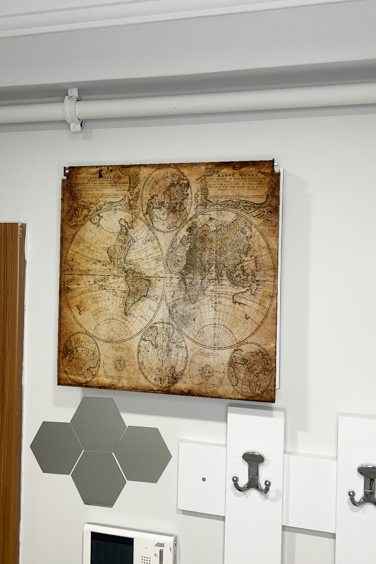 Piri Reis Harita Temalı Ahşap Sigorta Saklama Kutusu