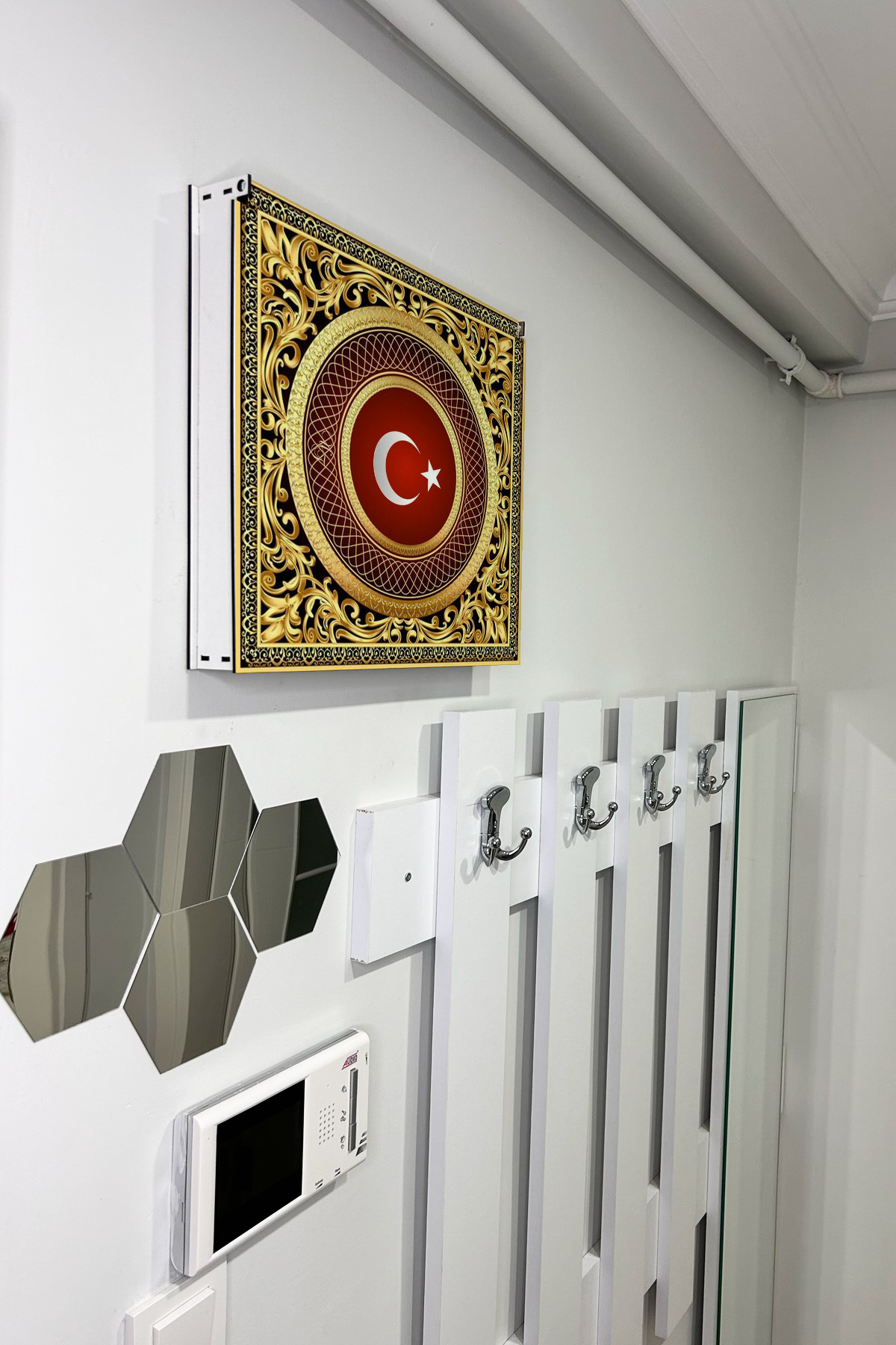 Ay Yıldız Bayrak Temalı Ahşap Sigorta Saklama Kutusu