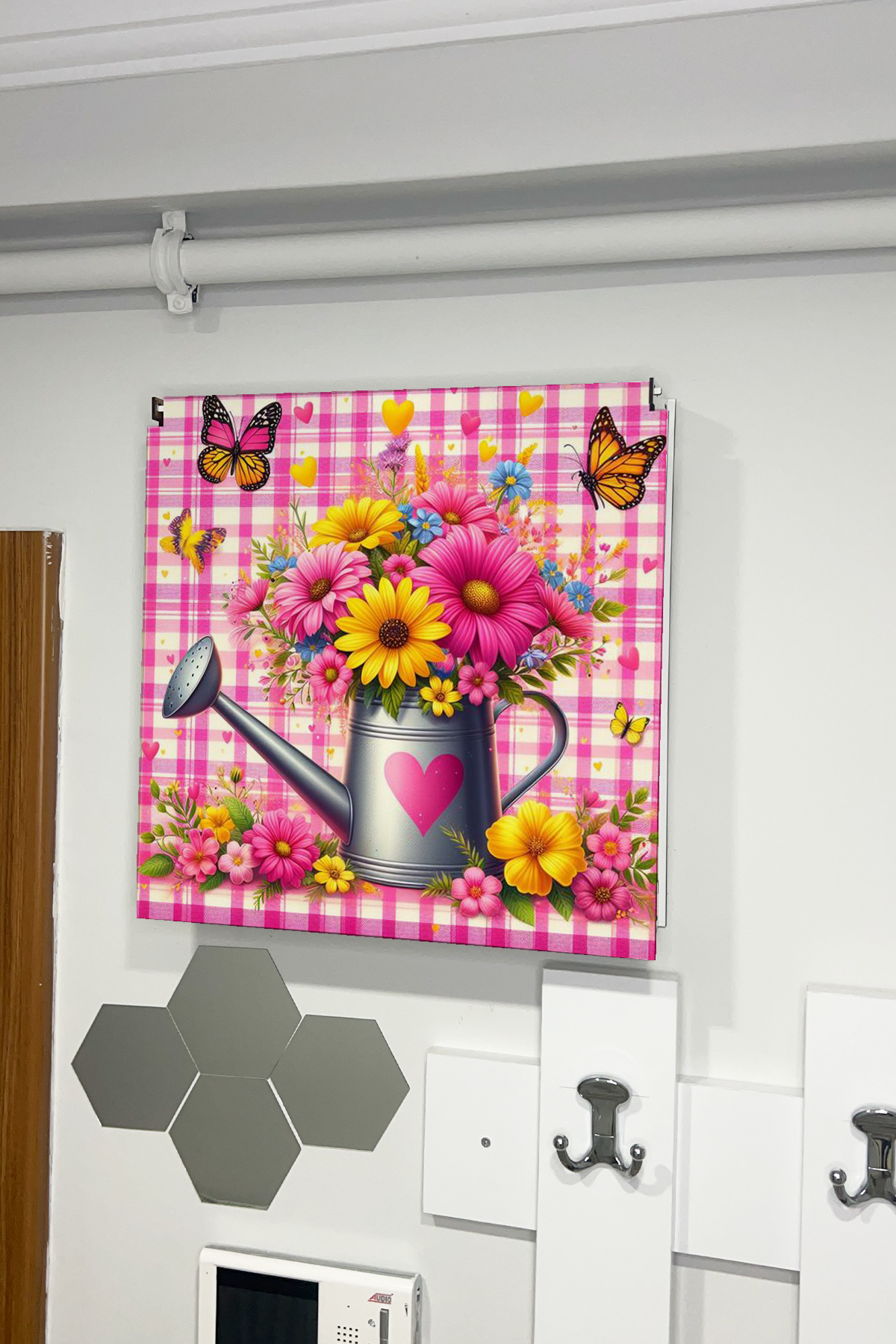 Vazo Görünümlü Çiçek Sulama Temalı Ahşap Sigorta Saklama Kutusu