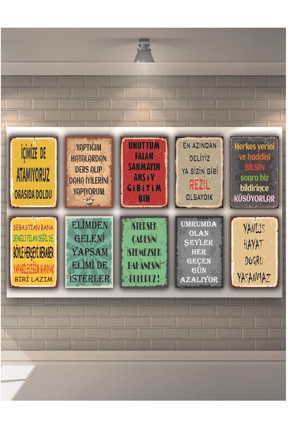 Kimseyle İşim Olmaz İnsansa Ahşap Poster