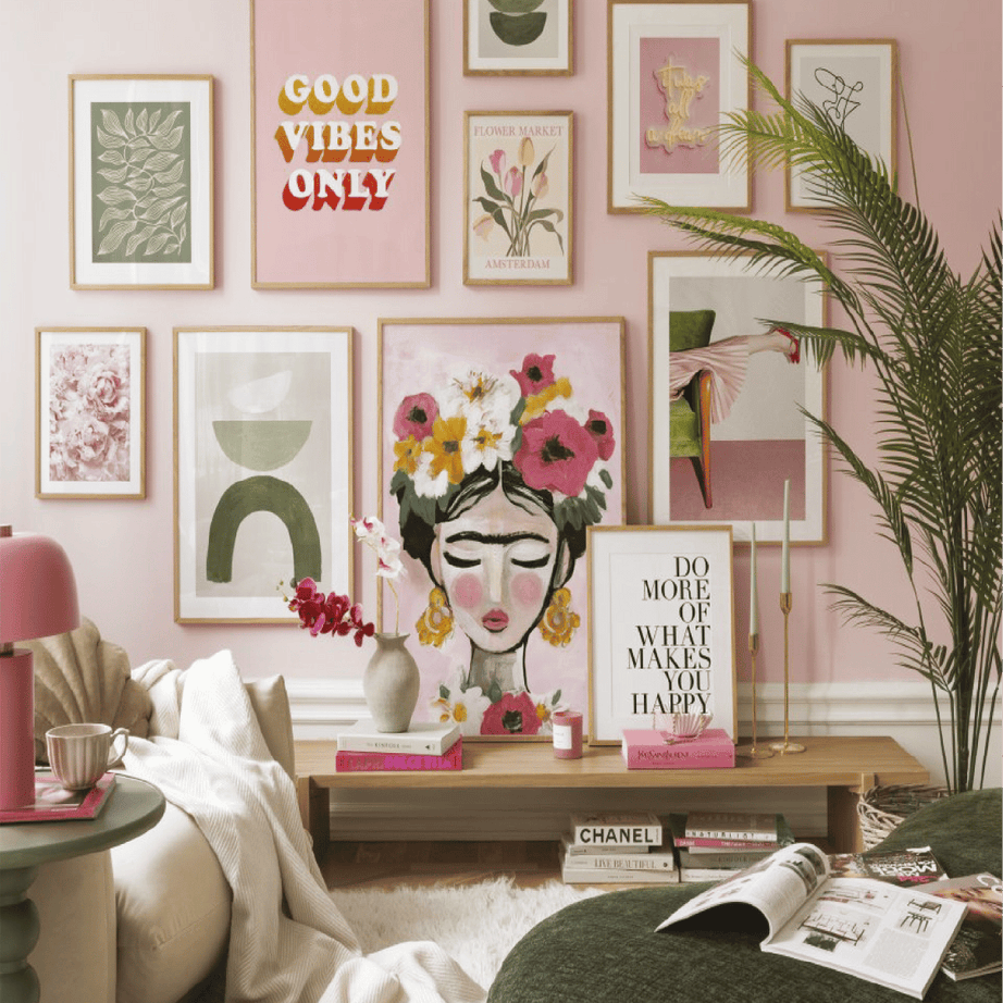 11 Parça Frida Ve Geometrik Desenli Ahşap Çerçeve Görünümlü Tablo Seti