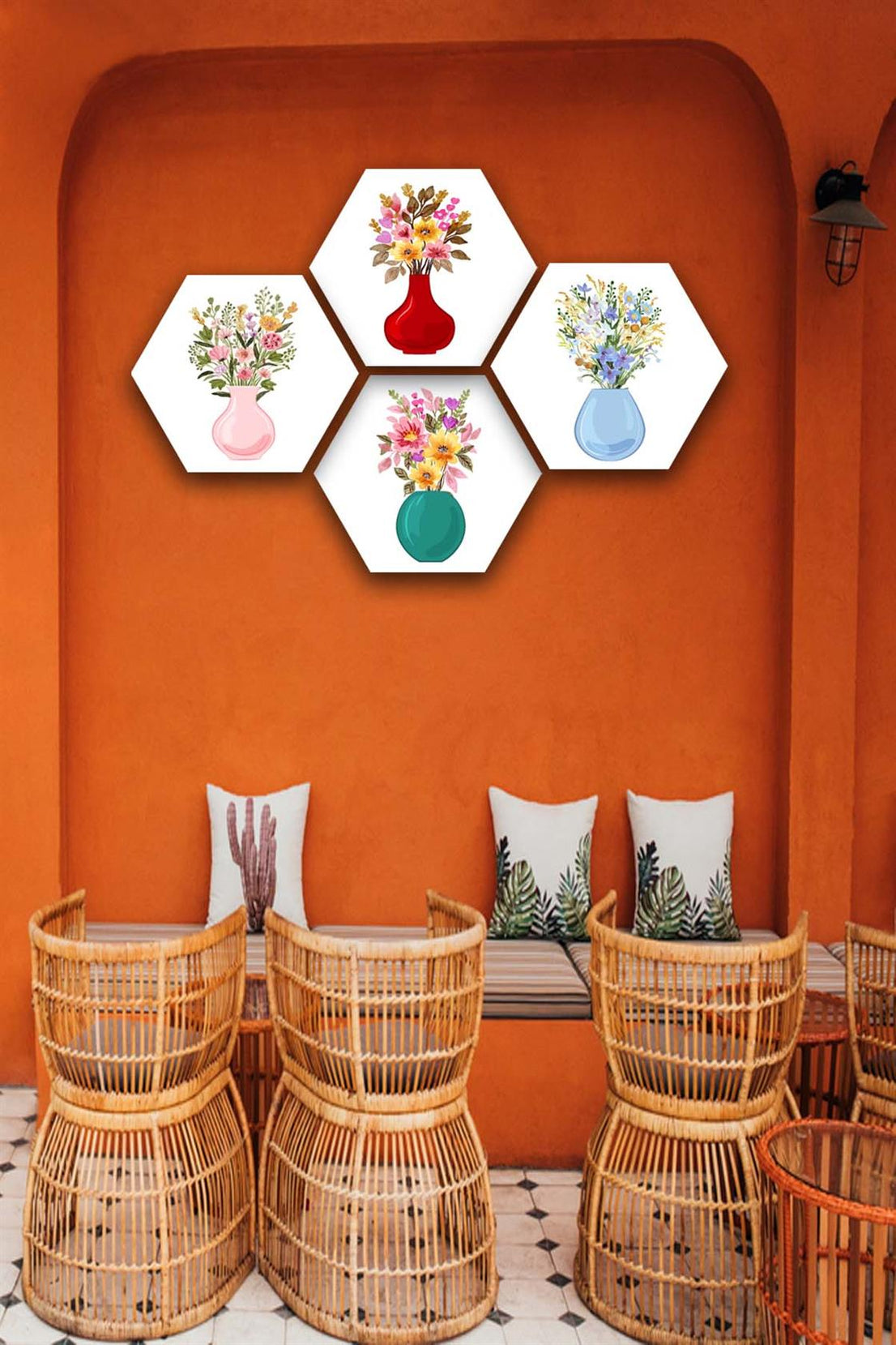 4 Parça Altıgen Tarzda Vazolu Çiçek Tablo Seti