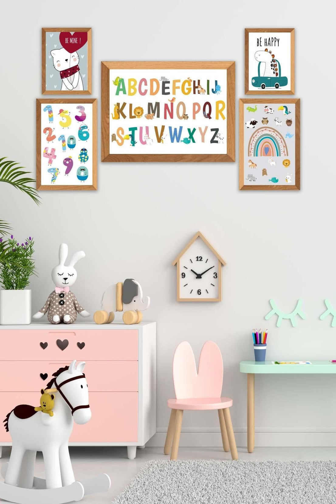 Sayılar Ve Harflerden Oluşan Öğretici Tablo