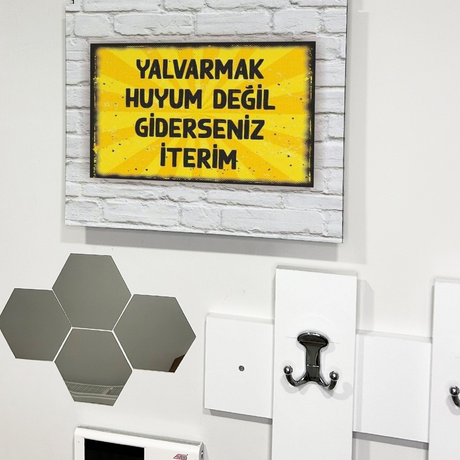 Yalvarmak Huyum Değil Temalı Ahşap Sigorta Saklama Kutusu