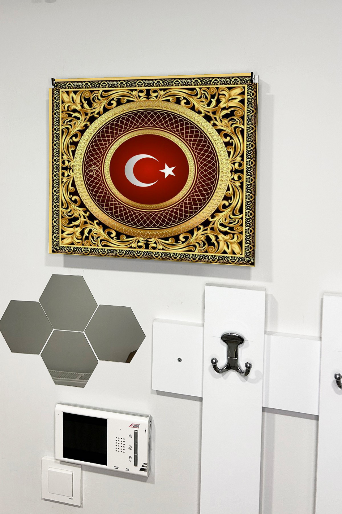 Ay Yıldız Bayrak Temalı Ahşap Sigorta Saklama Kutusu