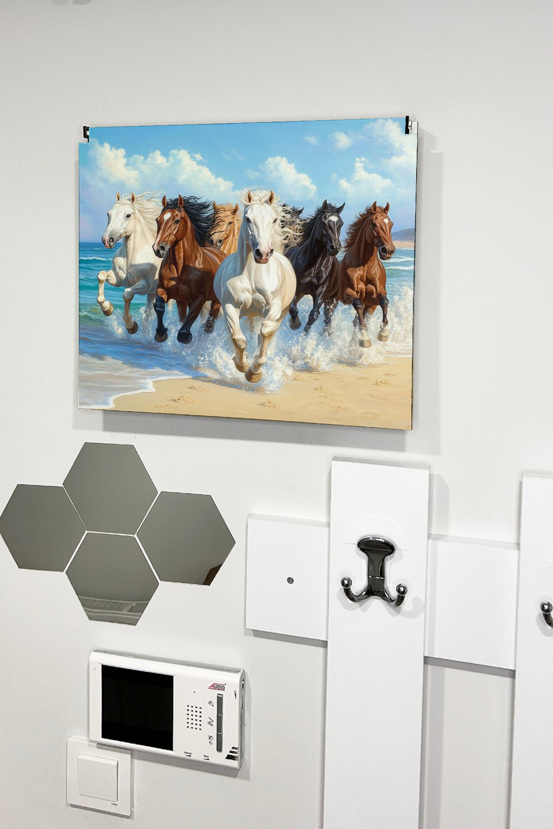 Kumsalda Dörtnala Koşan Atlar Temalı Ahşap Sigorta Saklama Kutusu