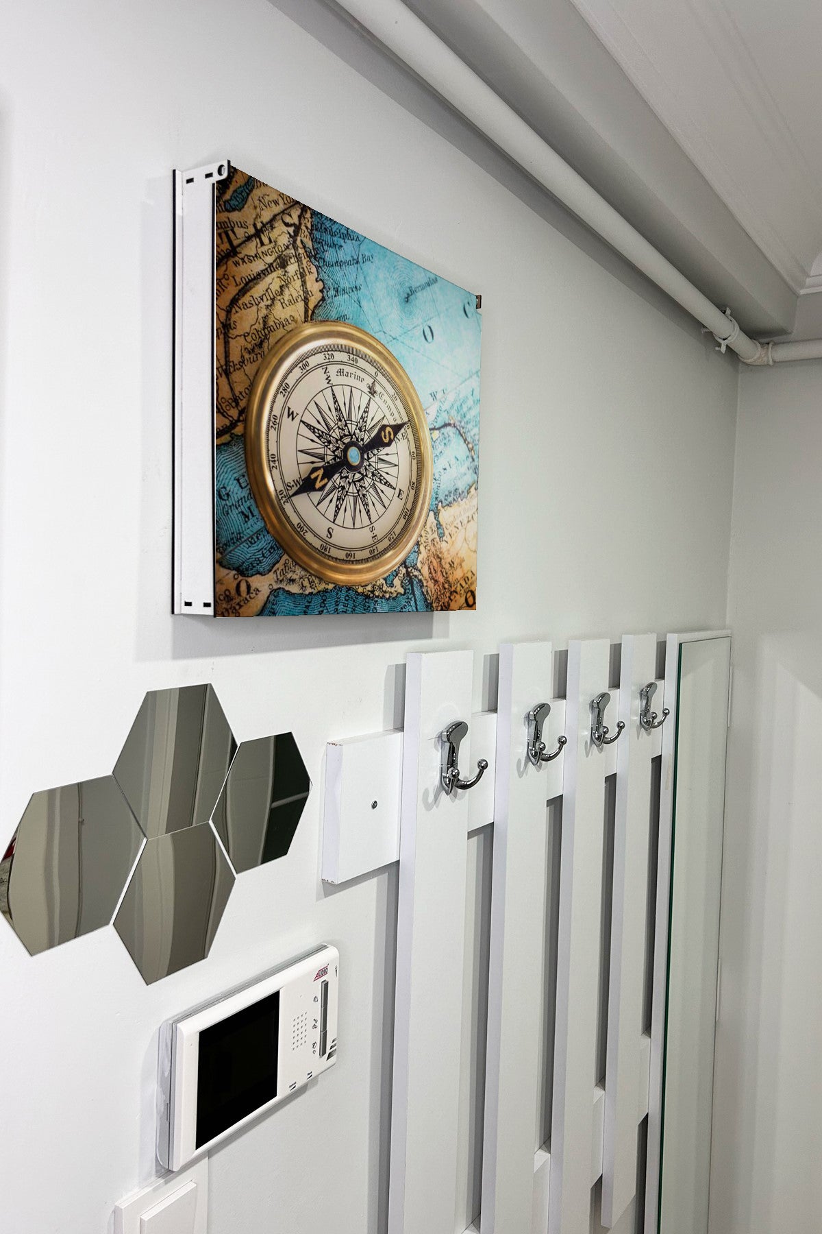 Pusula Görünümlü Ahşap Sigorta Saklama Kutusu