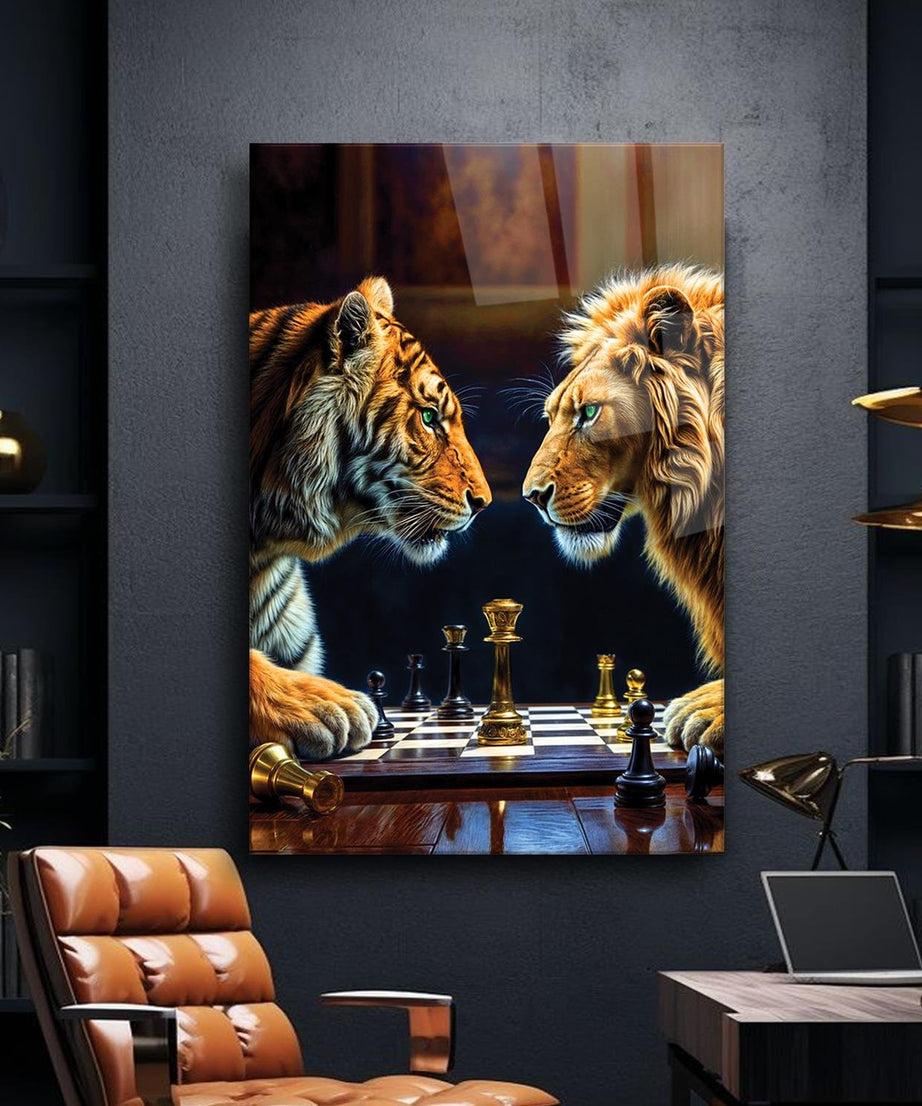 Aslan Ve Kaplan Karşılıklı Satranç Oynuyor Cam Tablo