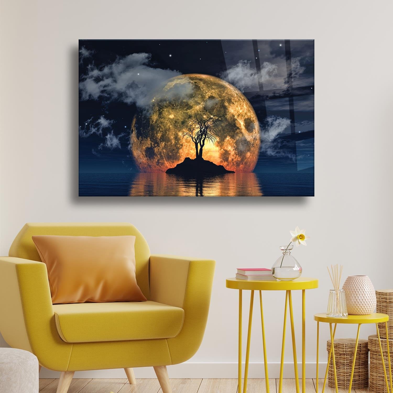 Kuru Ağaç Önü Ay Temalı Cam Tablo