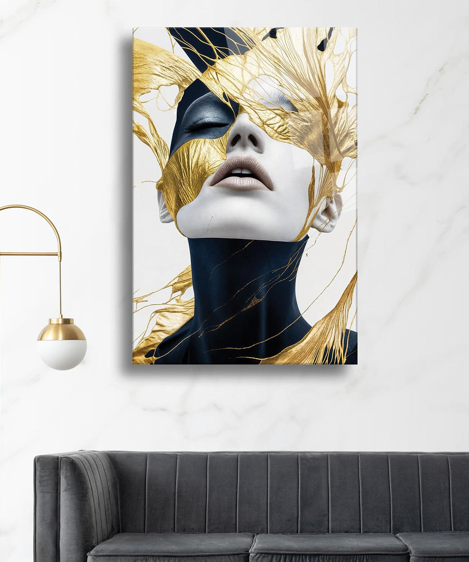 Sanatsal Gold Temalı Kadın Portresi Cam Tablo