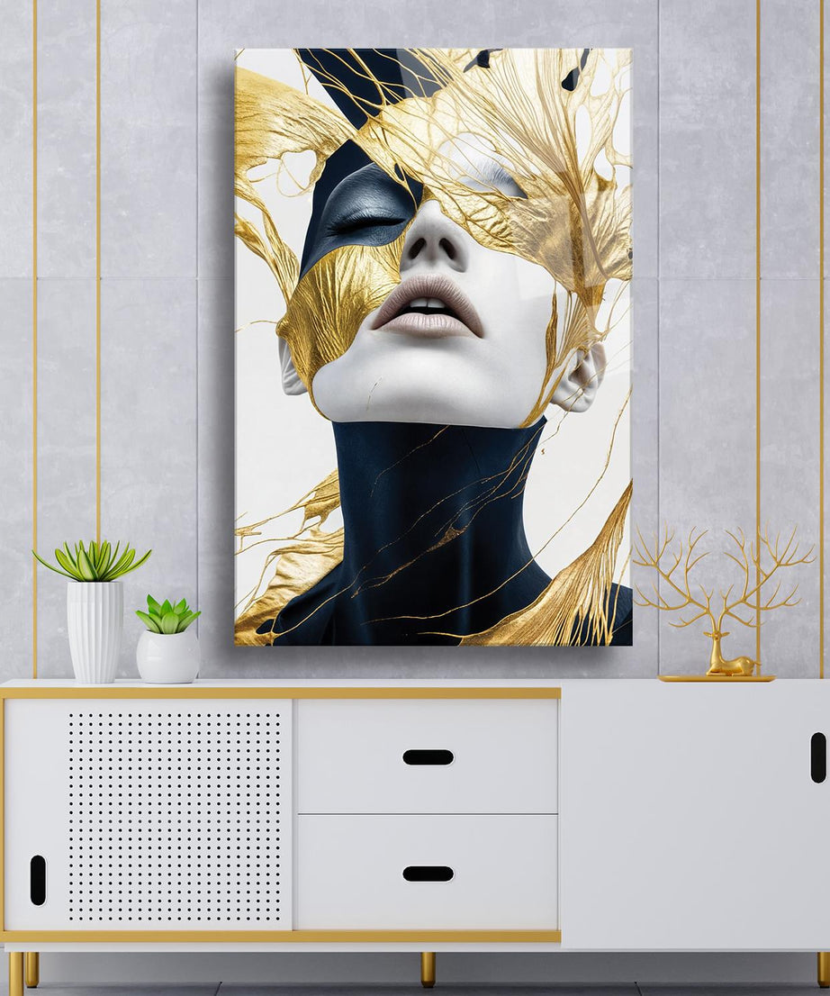 Sanatsal Gold Temalı Kadın Portresi Cam Tablo