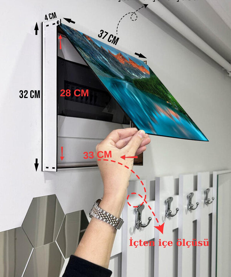 Sigorta Saklama Kutusu Aynı Zamanda Dağ Ve Göl Manzaralı Tablo