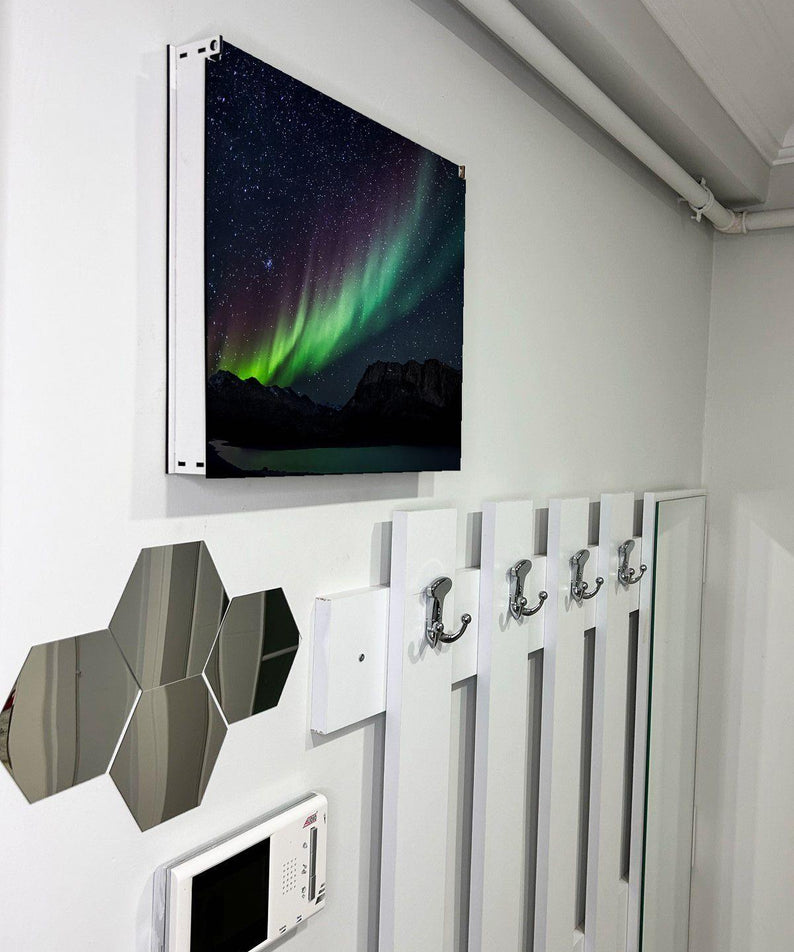 Sigorta Saklama Kutusu Aynı Zamanda Kuzel Işıkları Manzaralı Tablo