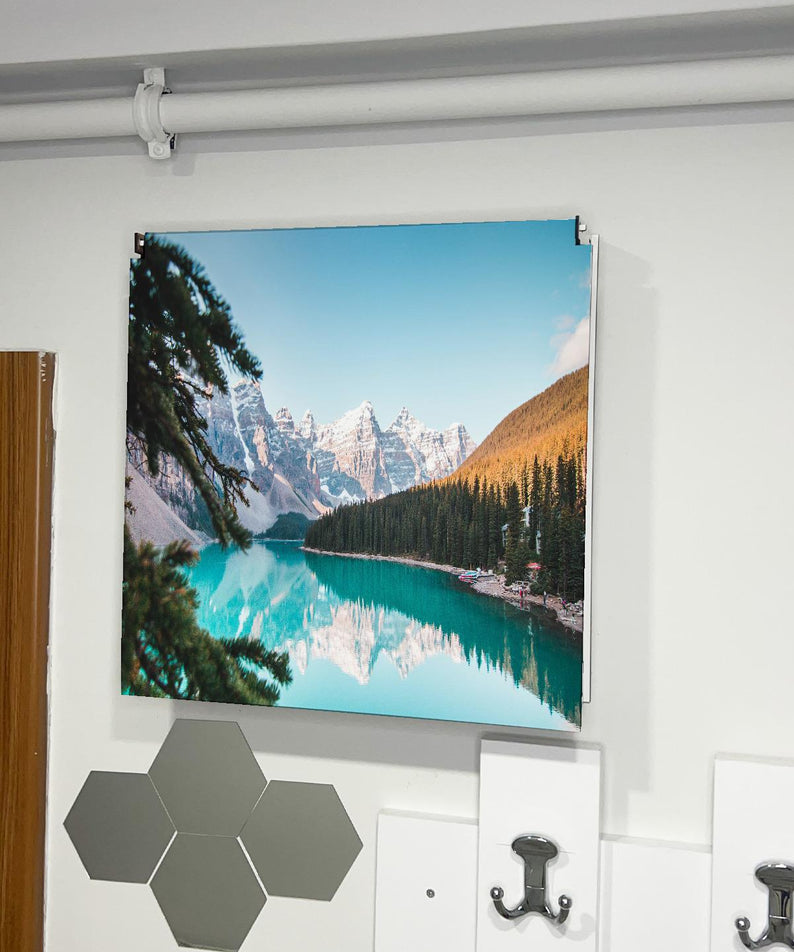 SİGORTA SAKLAMA KUTUSU AYNI ZAMANDA MANZARALI TABLOLAR 43X43 CM