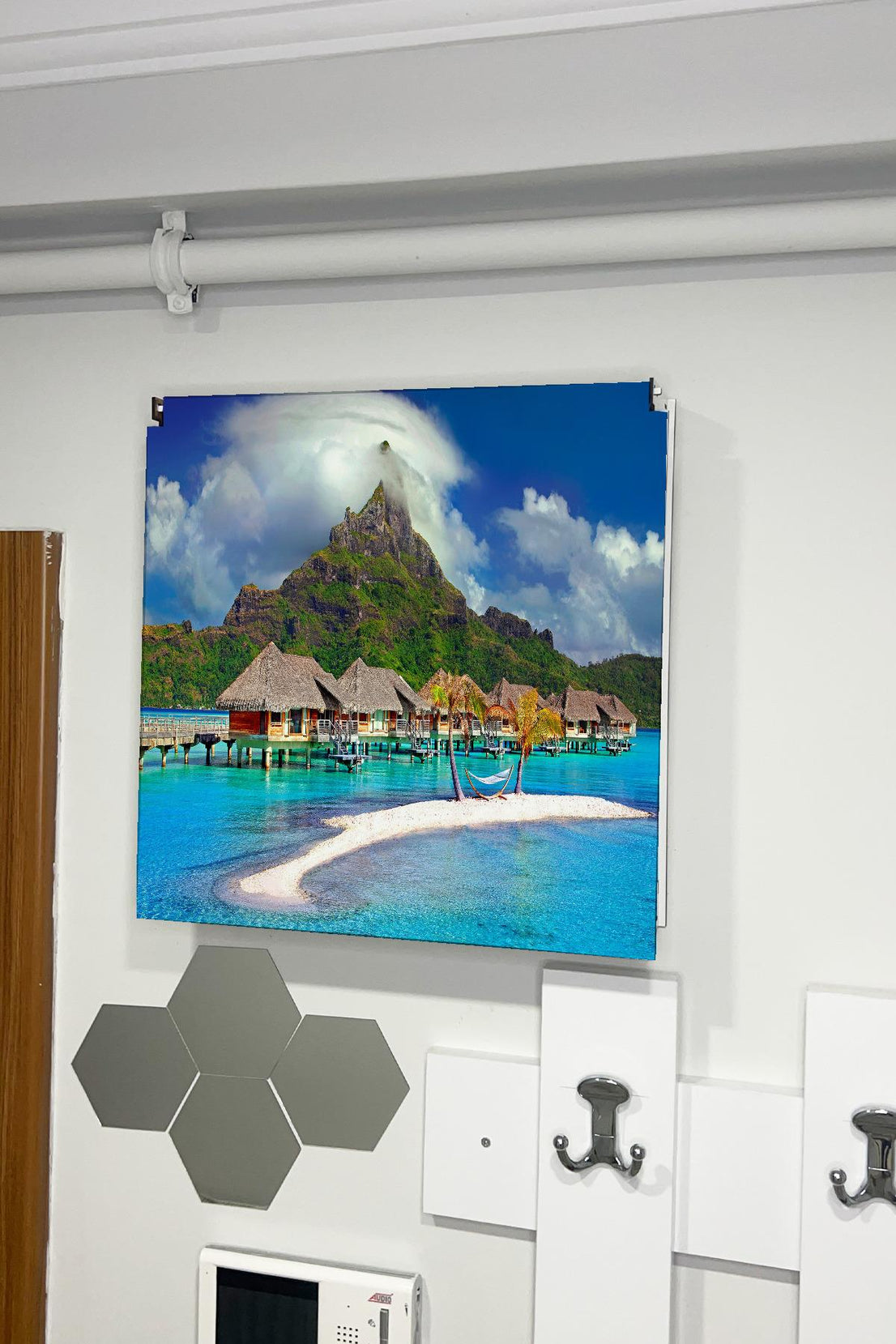 SİGORTA SAKLAMA KUTUSU AYNI ZAMANDA MANZARALI TABLOLAR 43X43 CM