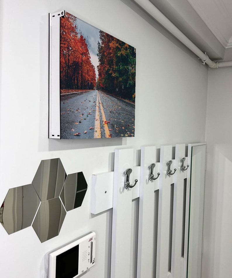 Sigorta Saklama Kutusu Aynı Zamanda Yol Ve Sonbahar Manzaralı Tablo